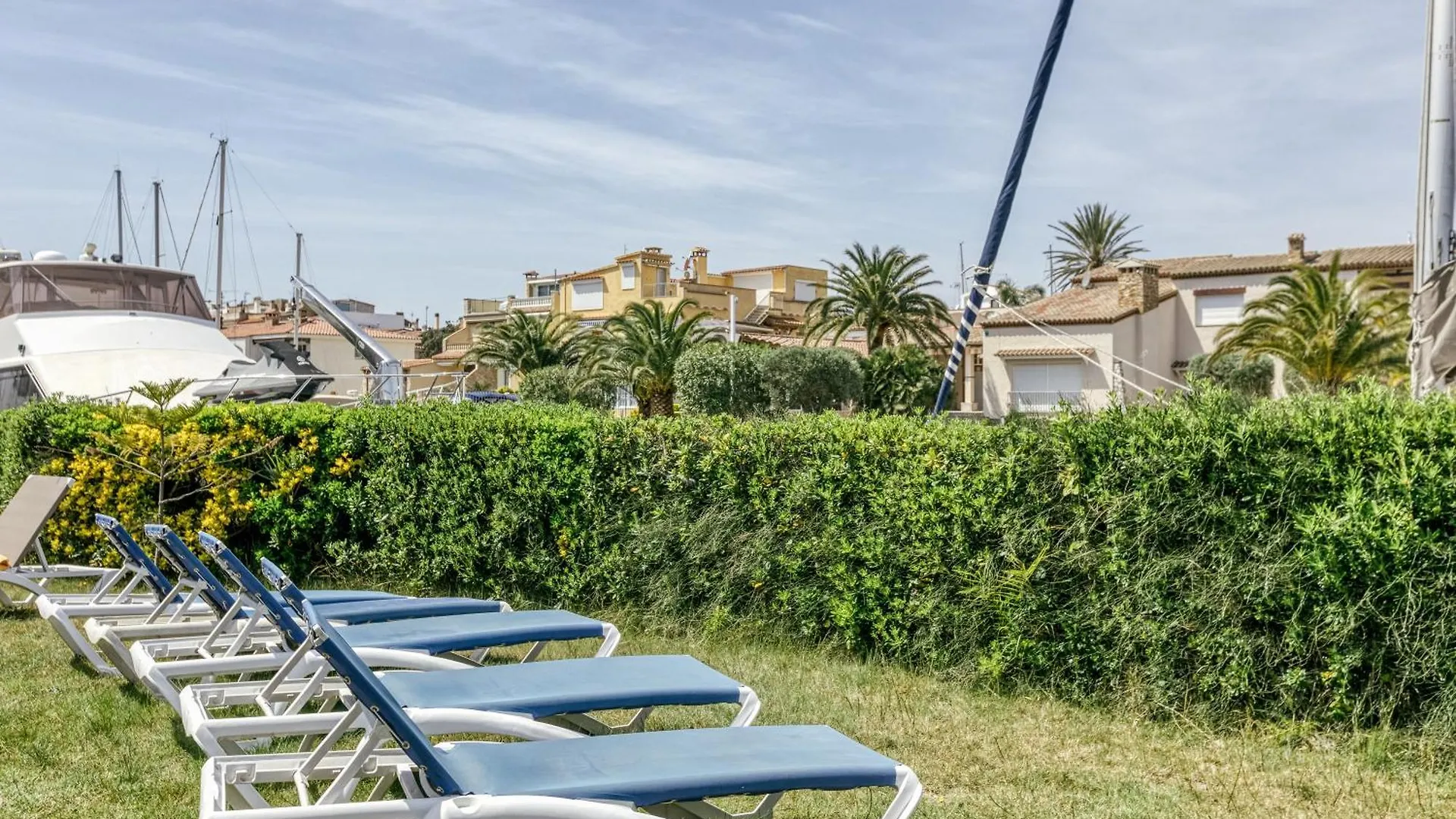 Apartmán Art- Apartamentos Revilla Tacke C Empuriabrava